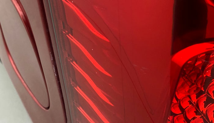 2013 Maruti Wagon R 1.0 VXI, Petrol, Manual, 45,434 km, Left tail light - Minor scratches