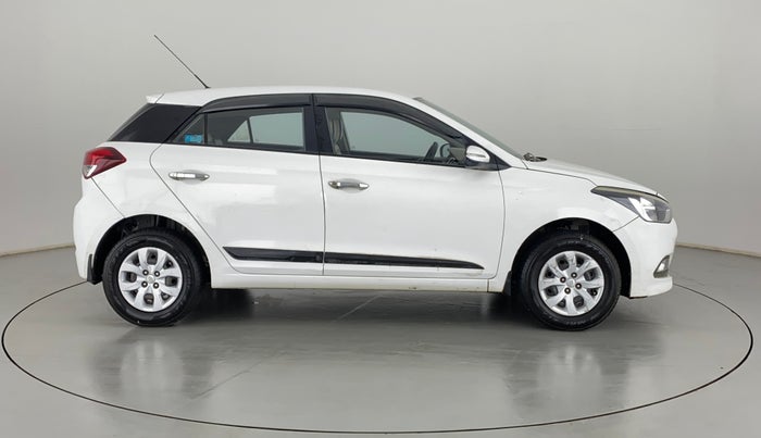 2016 Hyundai Elite i20 SPORTZ 1.2, Petrol, Manual, 57,057 km, Right Side View
