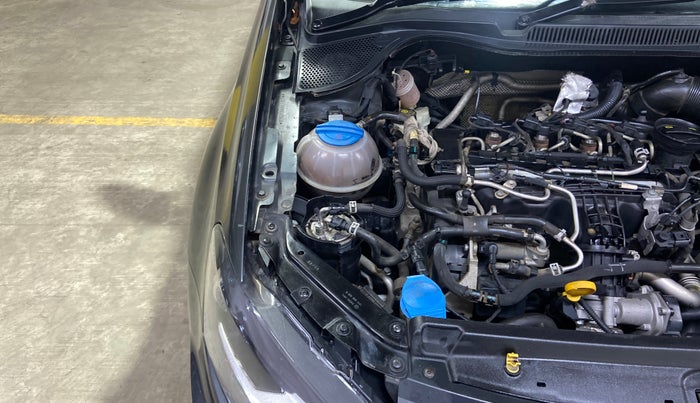 2017 Volkswagen Ameo HIGHLINE PLUS 1.5L 16 ALLOY, Diesel, Manual, 92,446 km, Engine View - Right