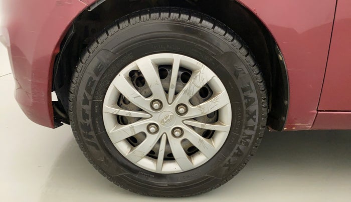 2015 Hyundai i10 SPORTZ 1.1, Petrol, Manual, 45,907 km, Left Front Wheel