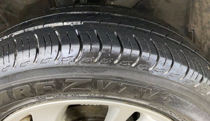 2019 Honda Amaze 1.2L I-VTEC V, Petrol, Manual, 72,902 km, Right Front Tyre Tread