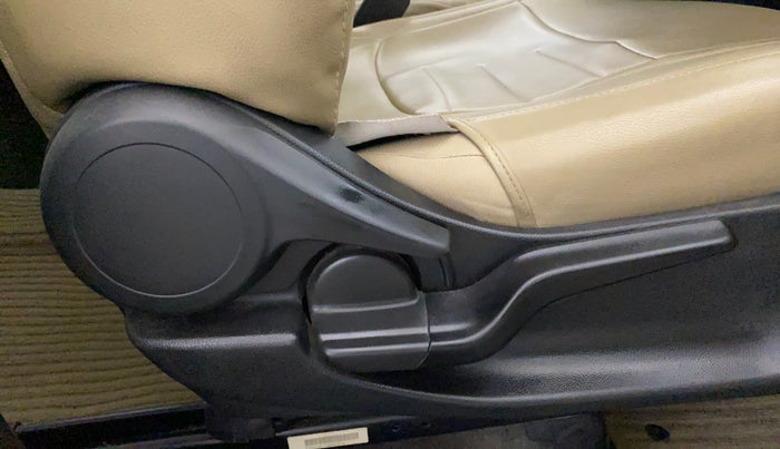 2018 Honda Amaze 1.2L I-VTEC V CVT, Petrol, Automatic, 24,489 km, Driver Side Adjustment Panel