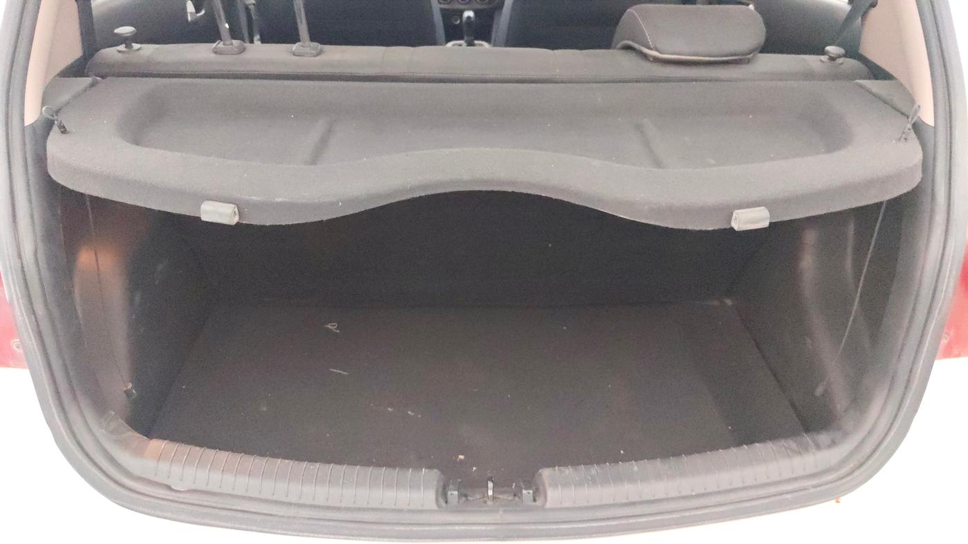 2016 Hyundai Grand i10 ASTA (O) AT 1.2 KAPPA VTVT, Petrol, Automatic, 48,216 km, Boot Inside
