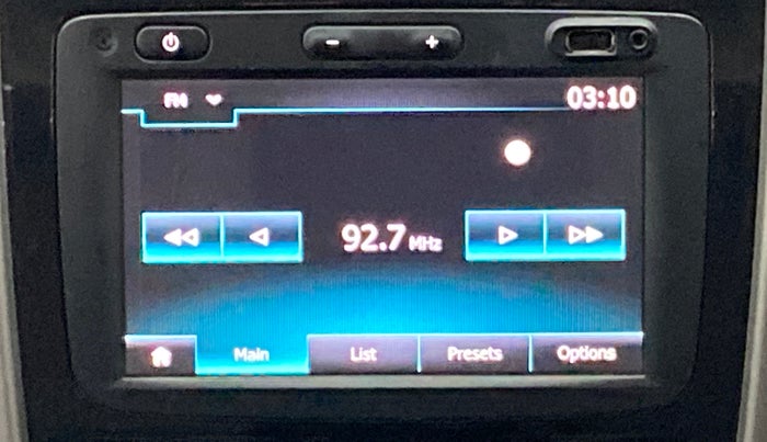 2019 Renault Duster RXS 85 PS, Diesel, Manual, 17,501 km, Infotainment System