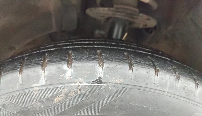 2020 Maruti Baleno ZETA PETROL 1.2, Petrol, Manual, 65,109 km, Left Front Tyre Tread