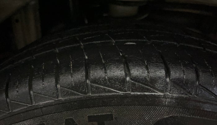 2020 Maruti Alto VXI, Petrol, Manual, 39,543 km, Left Rear Tyre Tread