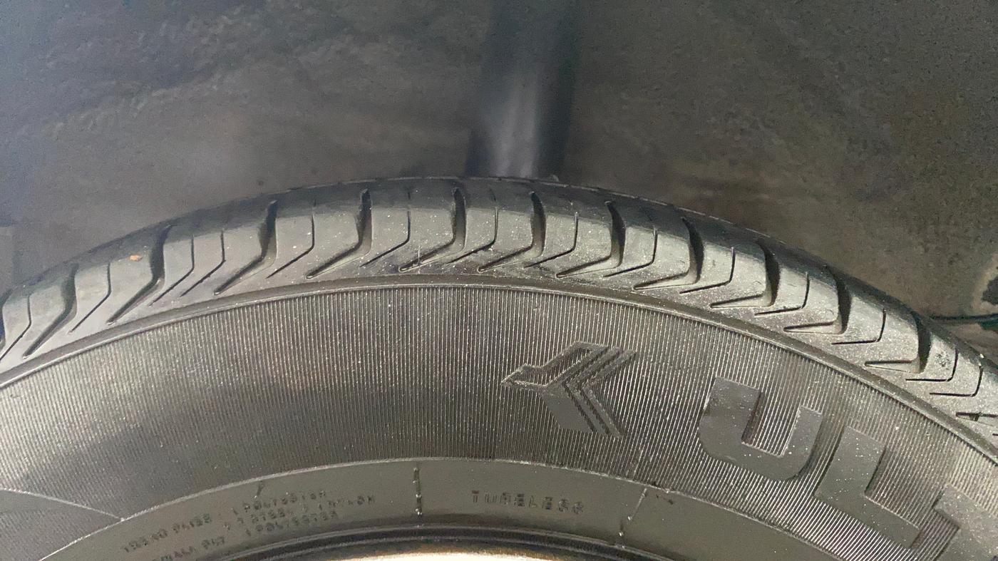 2019 Hyundai NEW SANTRO MAGNA AMT, Petrol, Automatic, 62,084 km, Right Rear Tyre Tread