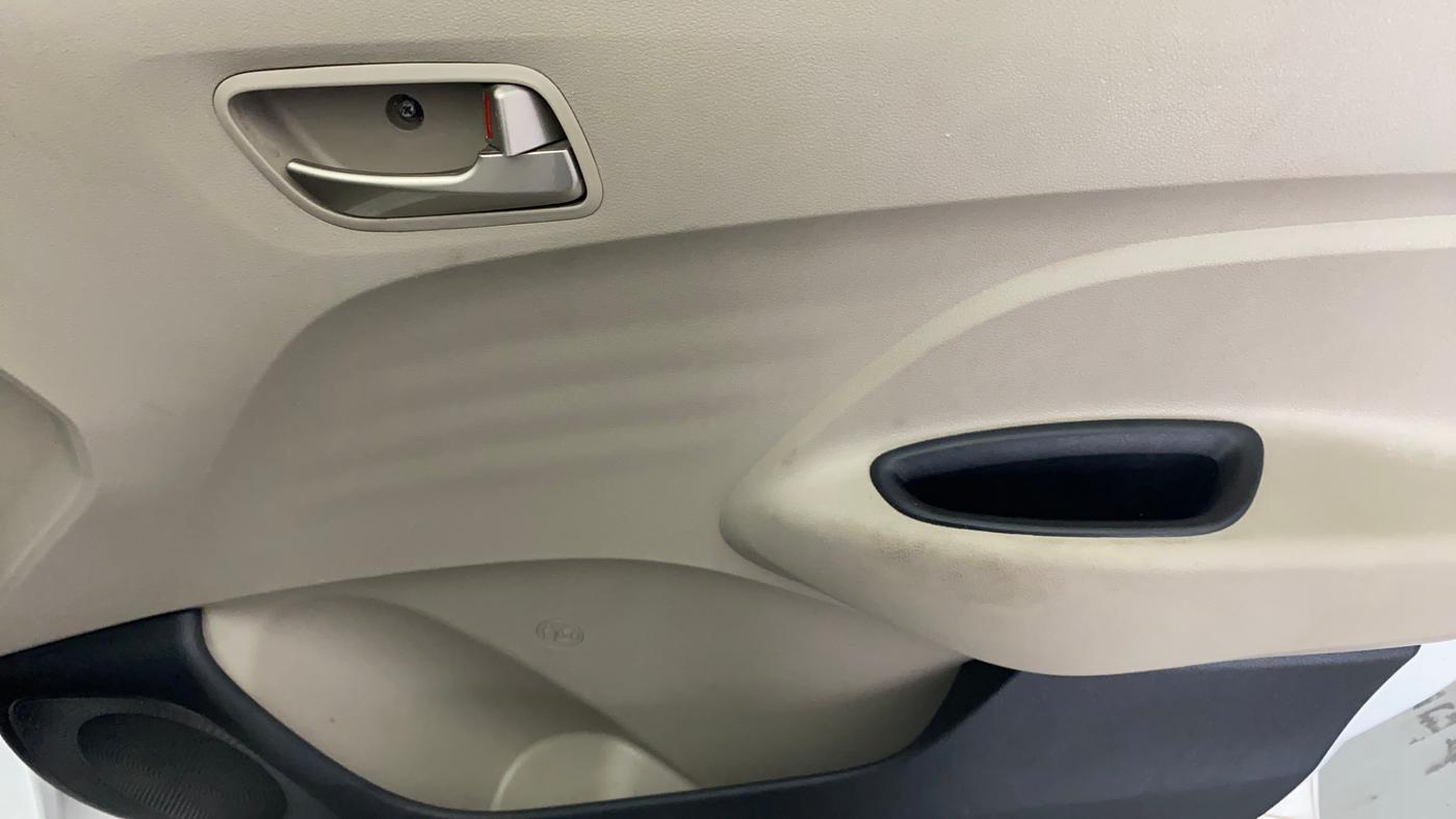2019 Hyundai NEW SANTRO MAGNA AMT, Petrol, Automatic, 62,084 km, Driver Side Door Panels Control