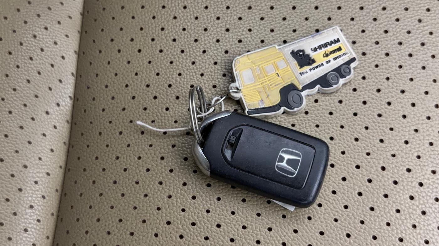 2018 Honda City 1.5L I-VTE V CVT, Petrol, Automatic, 58,639 km, Key Close Up