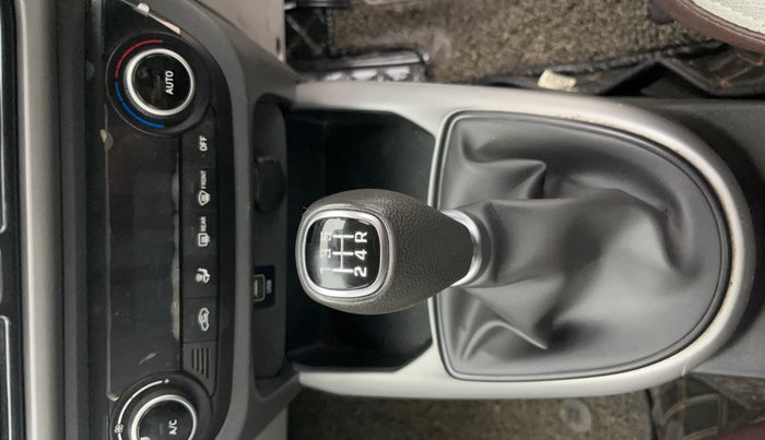 2022 Hyundai GRAND I10 NIOS SPORTZ 1.2 KAPPA VTVT CNG, CNG, Manual, 37,950 km, Gear Lever