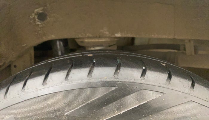 2018 Maruti Alto 800 LXI CNG, CNG, Manual, 59,559 km, Left Rear Tyre Tread