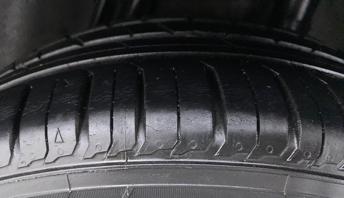 2010 Honda City 1.5L I-VTEC E MT, Petrol, Manual, 73,789 km, Left Rear Tyre Tread