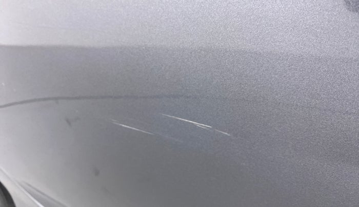 2010 Honda City 1.5L I-VTEC E MT, Petrol, Manual, 73,789 km, Right rear door - Minor scratches