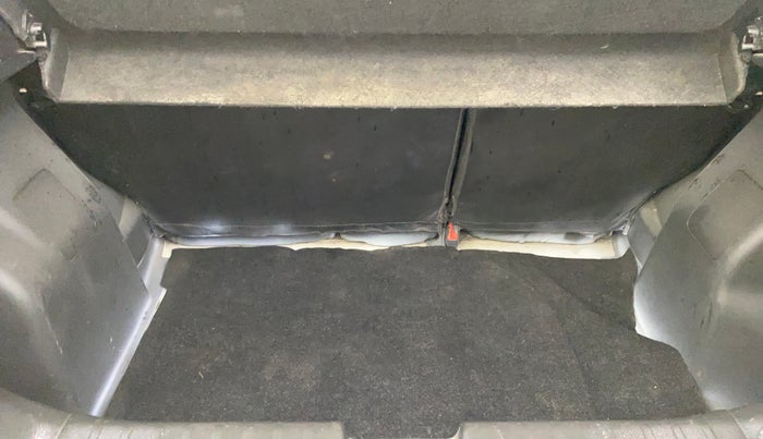 2016 Maruti Baleno DELTA PETROL 1.2, Petrol, Manual, 38,318 km, Boot Inside