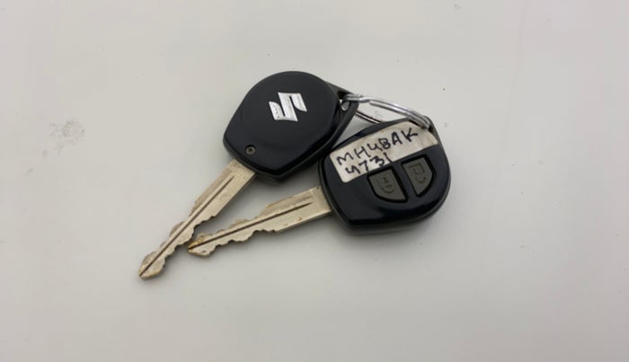 2016 Maruti Baleno DELTA PETROL 1.2, Petrol, Manual, 38,318 km, Key Close Up