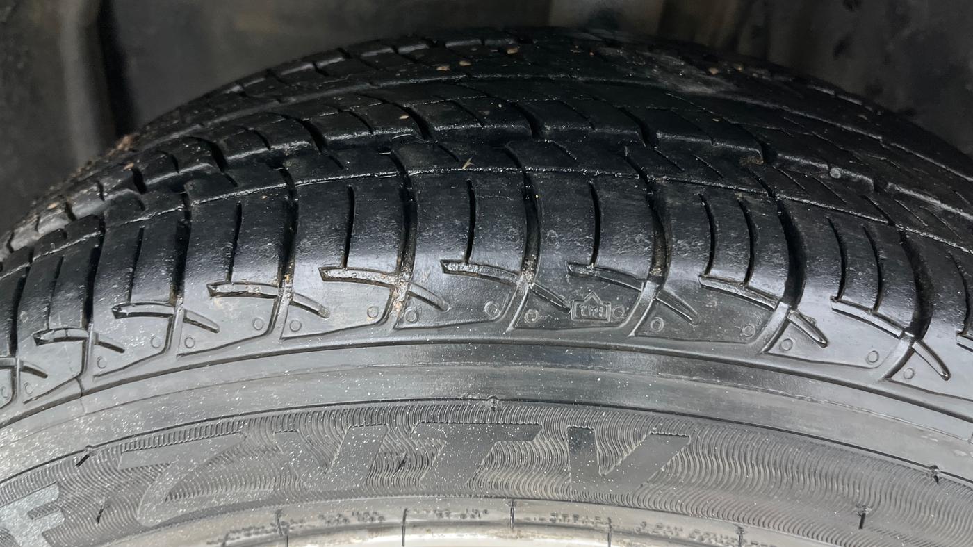 2020 Toyota YARIS G MT, Petrol, Manual, 37,332 km, Left Front Tyre Tread