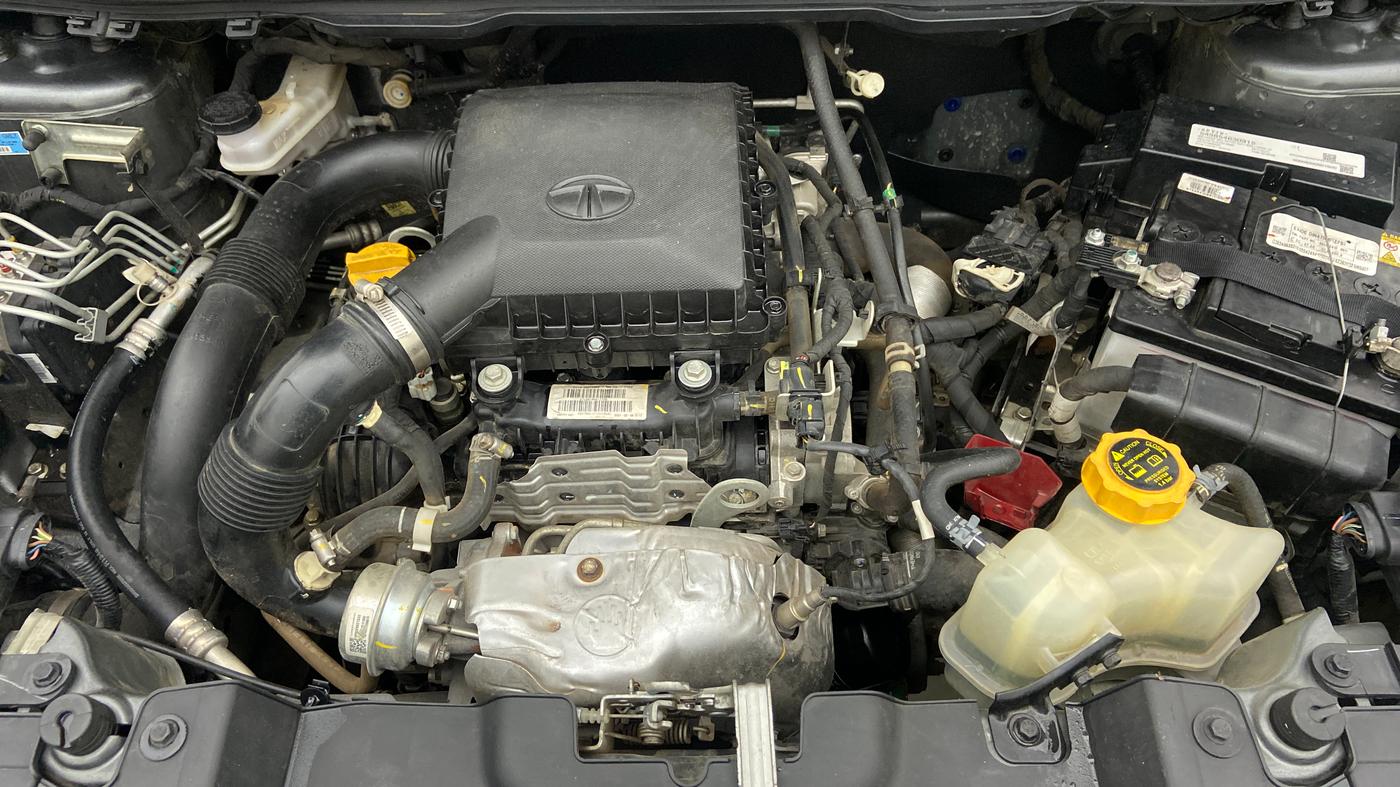 2021 Tata NEXON XZA + 1.2 PETROL A/T, Petrol, Automatic, 12,654 km, Open Bonet
