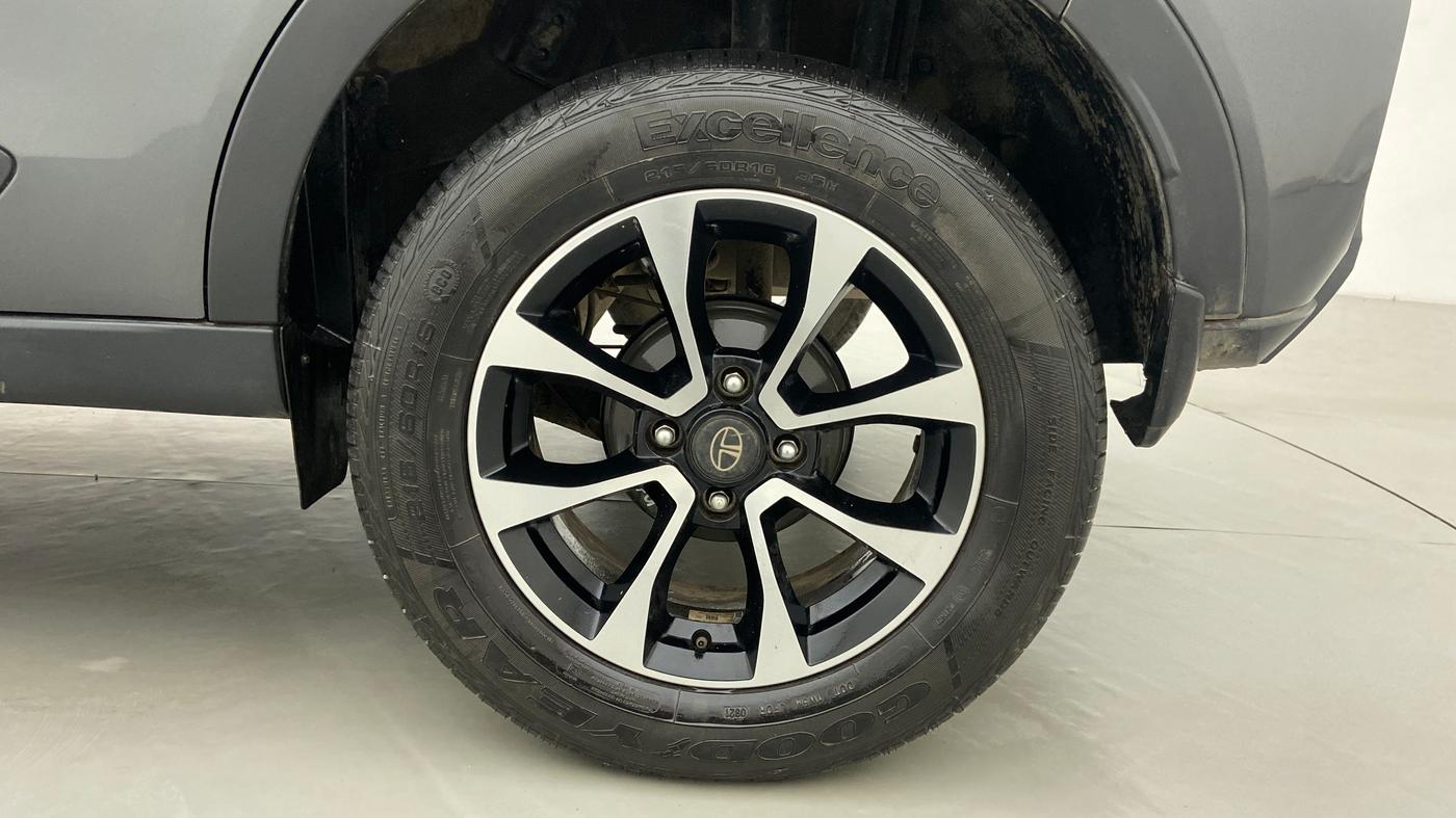 2021 Tata NEXON XZA + 1.2 PETROL A/T, Petrol, Automatic, 12,654 km, Left Rear Wheel