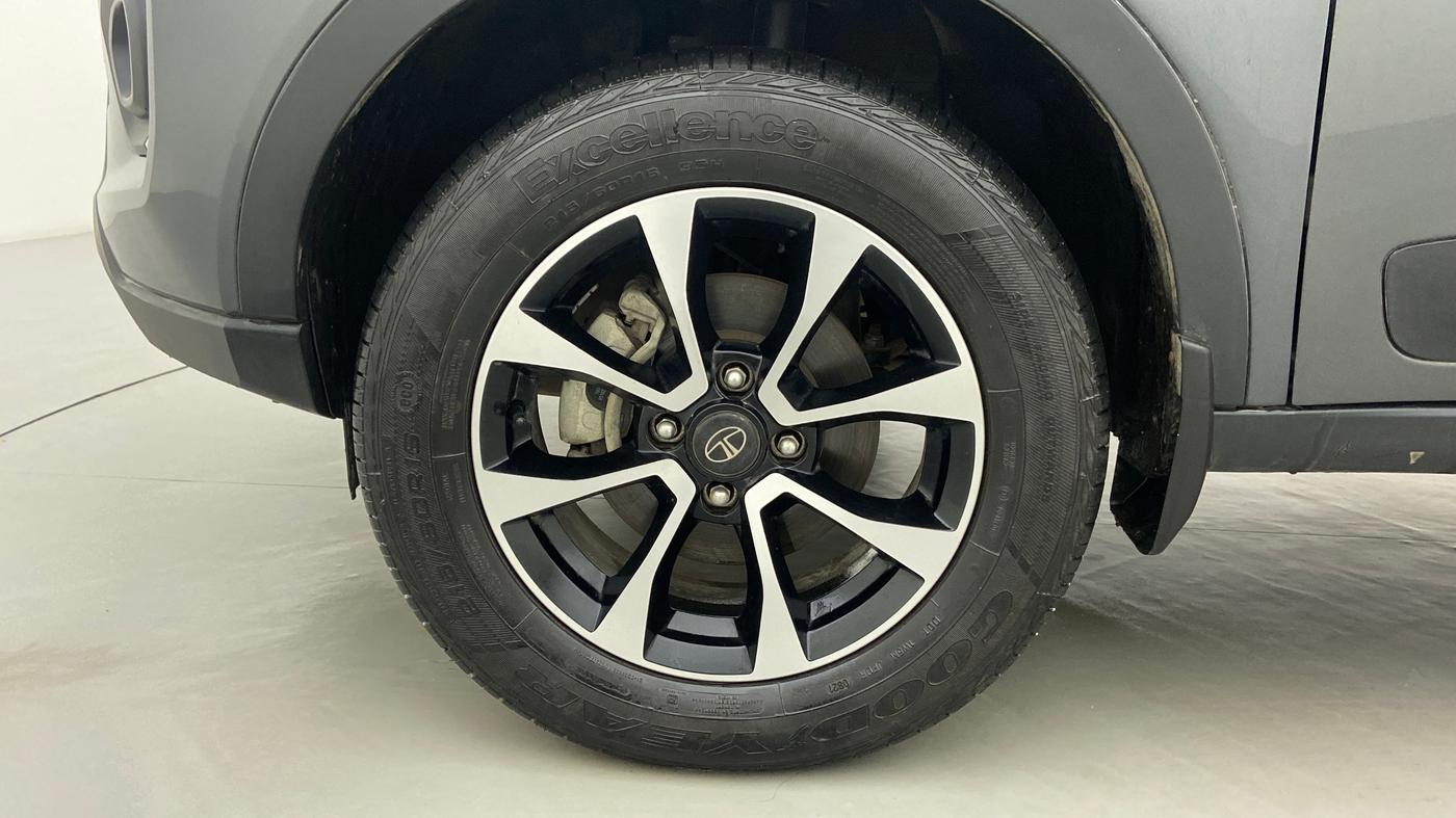 2021 Tata NEXON XZA + 1.2 PETROL A/T, Petrol, Automatic, 12,654 km, Left Front Wheel