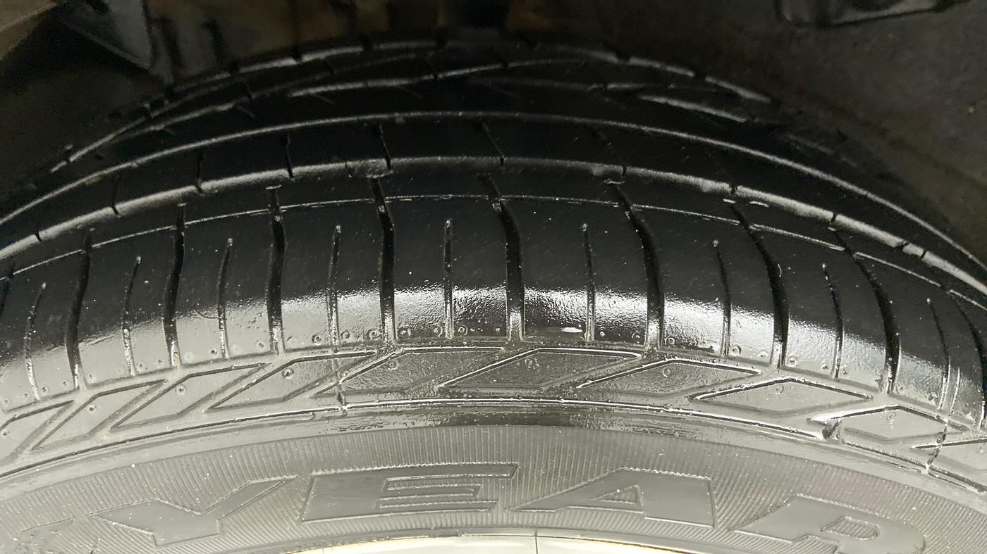 2021 Tata NEXON XZA + 1.2 PETROL A/T, Petrol, Automatic, 12,654 km, Right Rear Tyre Tread