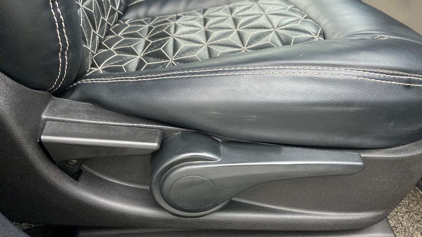 2021 Tata NEXON XZA + 1.2 PETROL A/T, Petrol, Automatic, 12,654 km, Driver Side Adjustment Panel