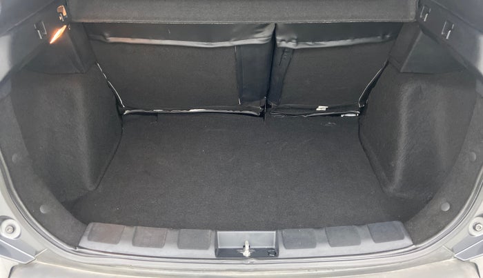 2021 Tata NEXON XZA + 1.2 PETROL A/T, Petrol, Automatic, 12,654 km, Boot Inside