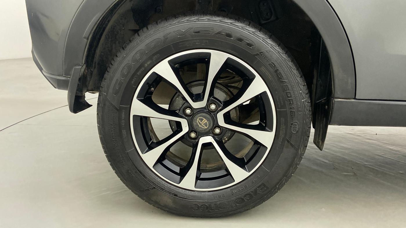 2021 Tata NEXON XZA + 1.2 PETROL A/T, Petrol, Automatic, 12,654 km, Right Rear Wheel