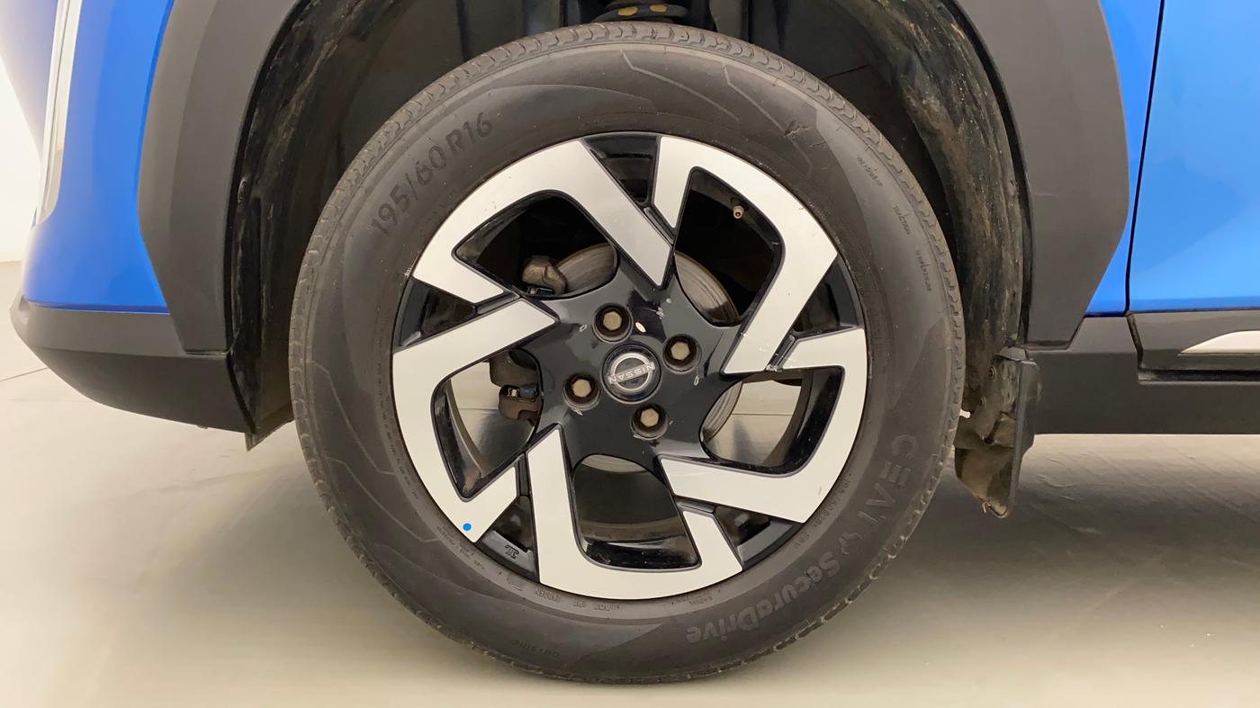 2021 Nissan MAGNITE XV PREMIUM DUAL TONE, Petrol, Manual, 34,433 km, Left Front Wheel