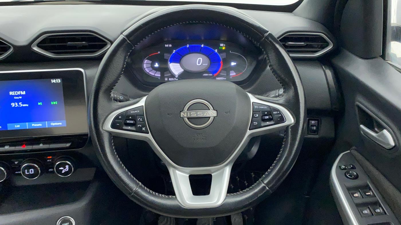 2021 Nissan MAGNITE XV PREMIUM DUAL TONE, Petrol, Manual, 34,433 km, Steering Wheel Close Up