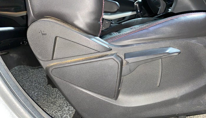 2015 Ford Ecosport TITANIUM 1.5L DIESEL (OPT), Diesel, Manual, 94,014 km, Driver Side Adjustment Panel