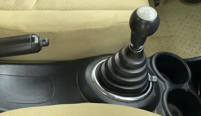 2012 Honda Brio S MT, Petrol, Manual, 82,846 km, Gear Lever