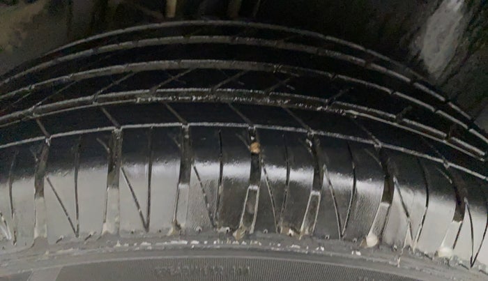 2021 Toyota URBAN CRUISER PREMIUM GRADE MT, Petrol, Manual, 11,403 km, Right Rear Tyre Tread