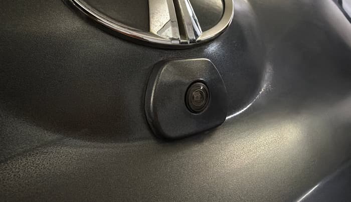 2022 Tata PUNCH ACCOMPLISHED MT, Petrol, Manual, 87,363 km, Parking Camera