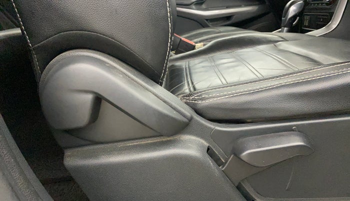 2019 Ford Ecosport TITANIUM + 1.5L PETROL AT, Petrol, Automatic, 73,181 km, Driver Side Adjustment Panel