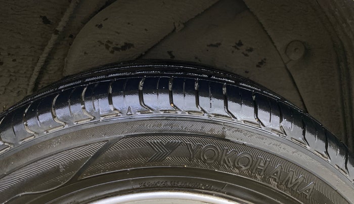 2014 Hyundai i20 SPORTZ 1.2, Petrol, Manual, 98,148 km, Left Rear Tyre Tread