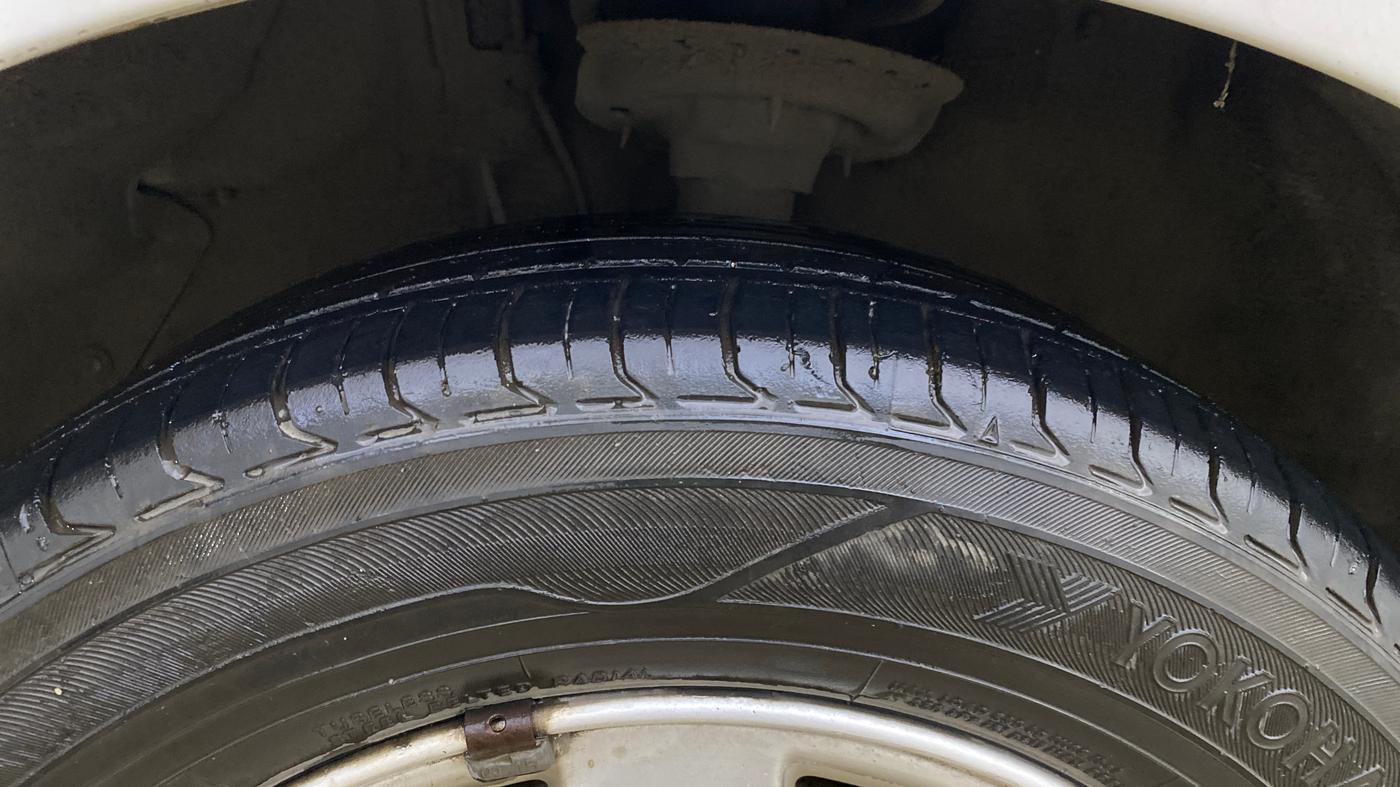 2014 Hyundai i20 SPORTZ 1.2, Petrol, Manual, 95,692 km, Left Front Tyre Tread