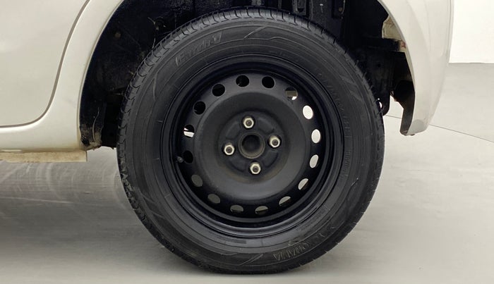 2012 Toyota Etios Liva GD, Diesel, Manual, 1,40,512 km, Left Rear Wheel