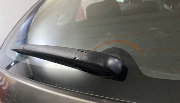 2020 Maruti Baleno DELTA PETROL 1.2, CNG, Manual, 45,049 km, Rear Wiper