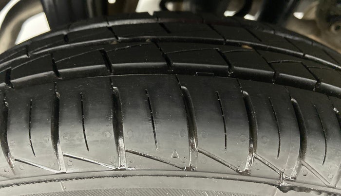 2021 Maruti Alto VXI, Petrol, Manual, 1,953 km, Right Rear Tyre Tread
