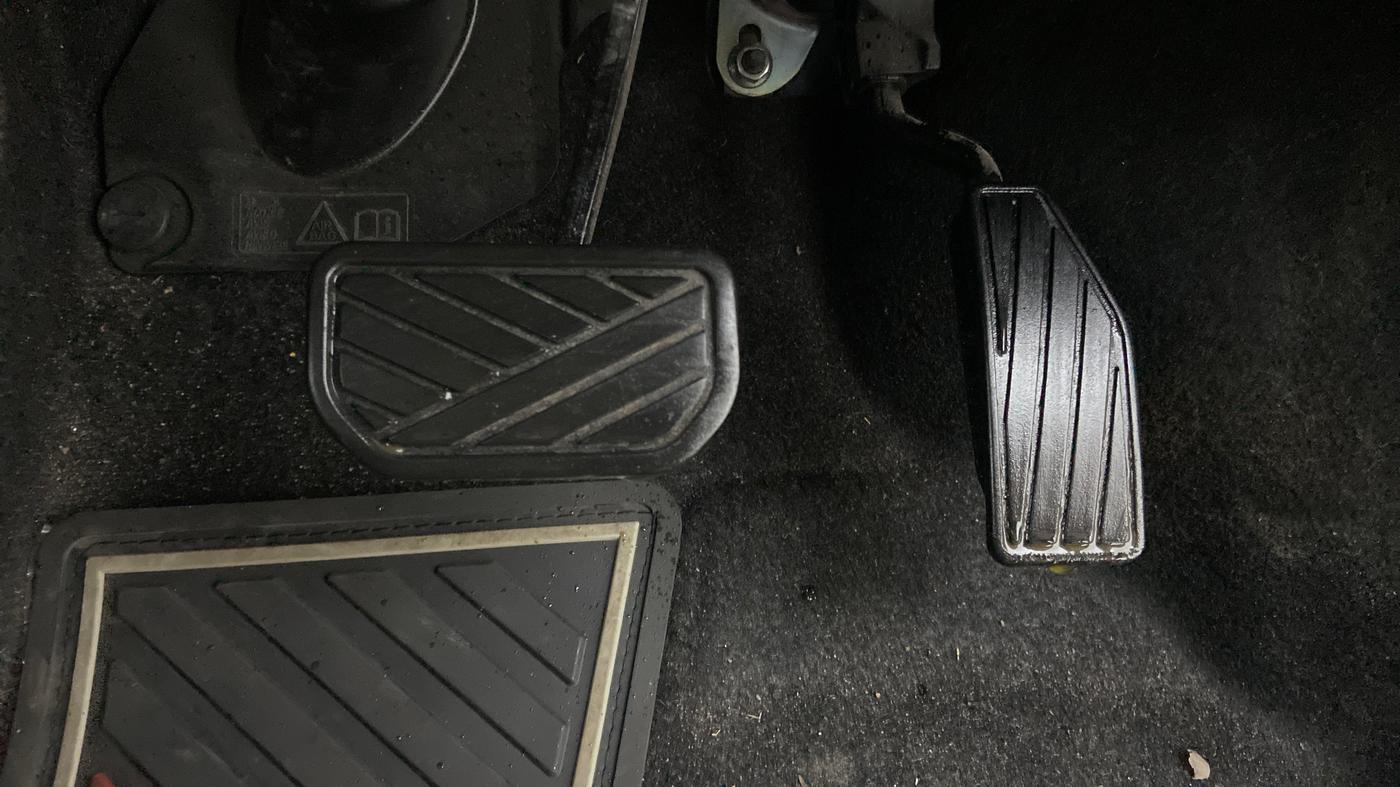 2022 Maruti Celerio VXI AMT, Petrol, Automatic, 16,350 km, Pedals
