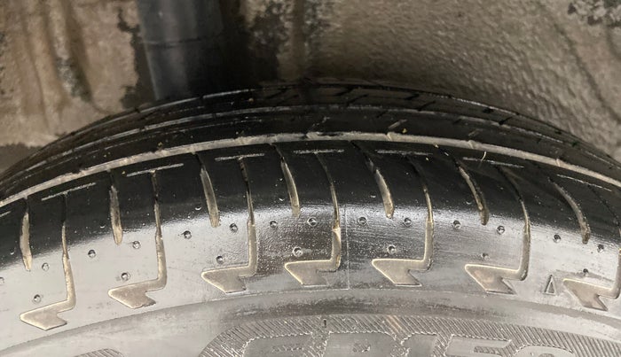 2022 Maruti Celerio VXI AMT, Petrol, Automatic, 16,350 km, Right Rear Tyre Tread