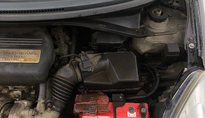 2015 Honda Amaze 1.5L I-DTEC S, Diesel, Manual, 92,091 km, Engine View - Left