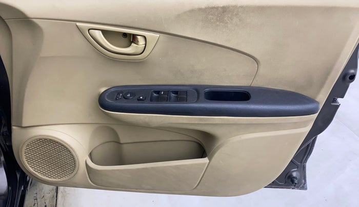 2015 Honda Amaze 1.5L I-DTEC S, Diesel, Manual, 92,091 km, Driver Side Door Panels Control