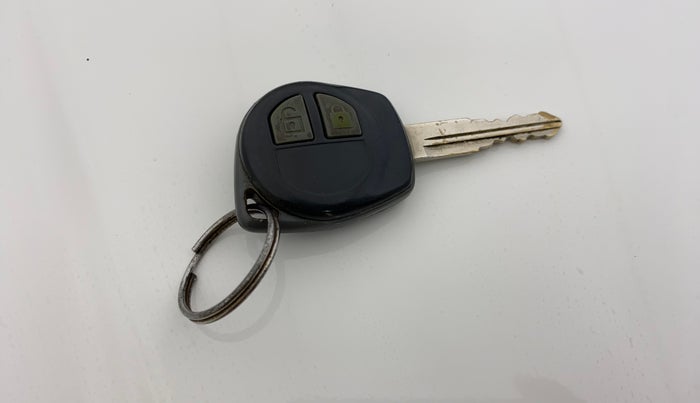 2016 Maruti Wagon R 1.0 VXI, Petrol, Manual, 59,361 km, Key Close Up