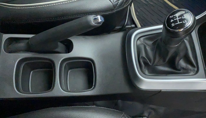 2019 Maruti S Cross ZETA SHVS, Diesel, Manual, 20,776 km, Gear Lever