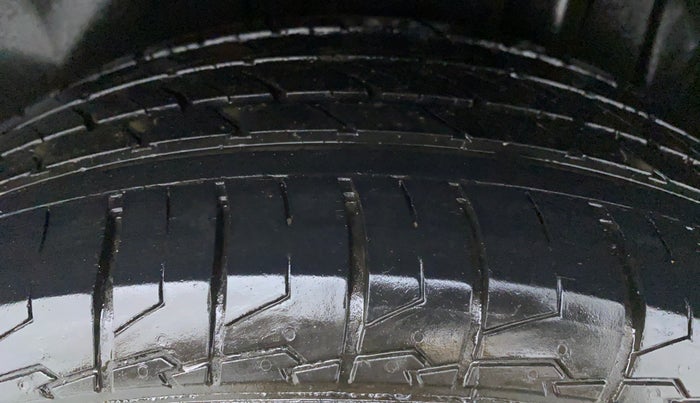 2019 Maruti S Cross ZETA SHVS, Diesel, Manual, 20,776 km, Left Front Tyre Tread