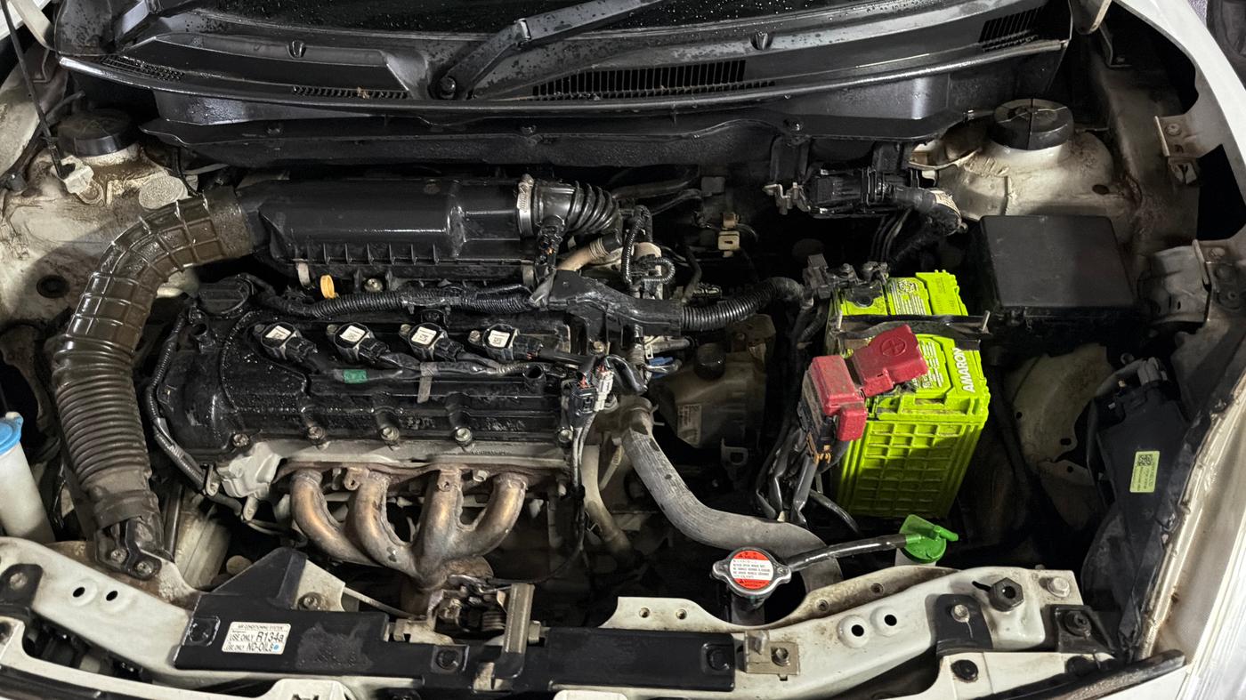 2018 Maruti Swift ZXI AMT, Petrol, Automatic, 51,329 km, Engine View - Left