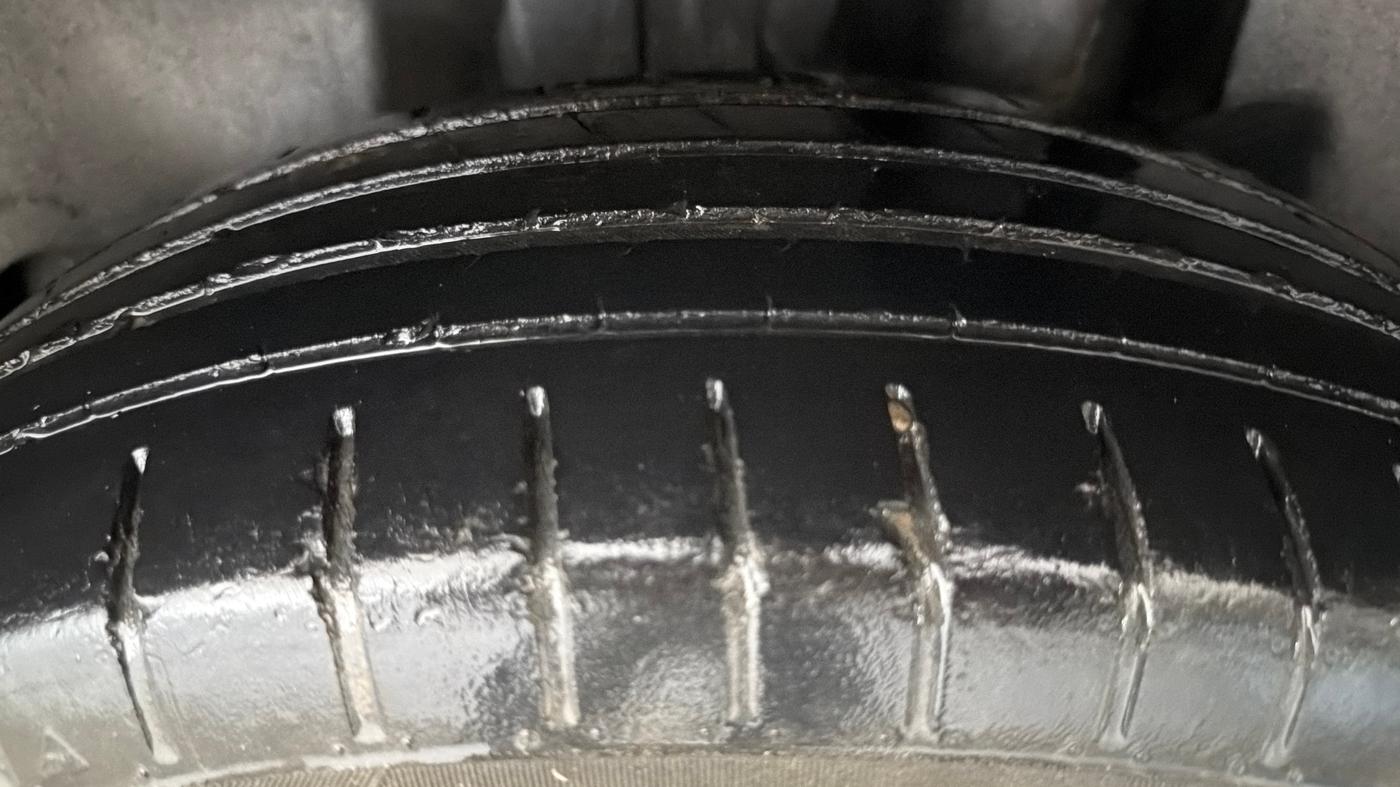 2018 Maruti Swift ZXI AMT, Petrol, Automatic, 51,329 km, Left Rear Tyre Tread