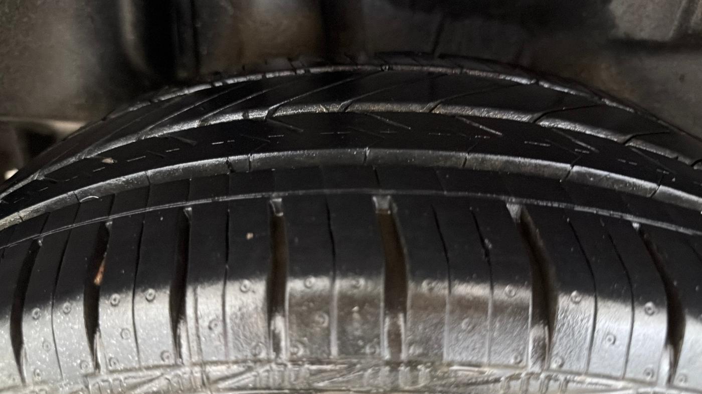 2018 Maruti Swift ZXI AMT, Petrol, Automatic, 51,329 km, Right Rear Tyre Tread