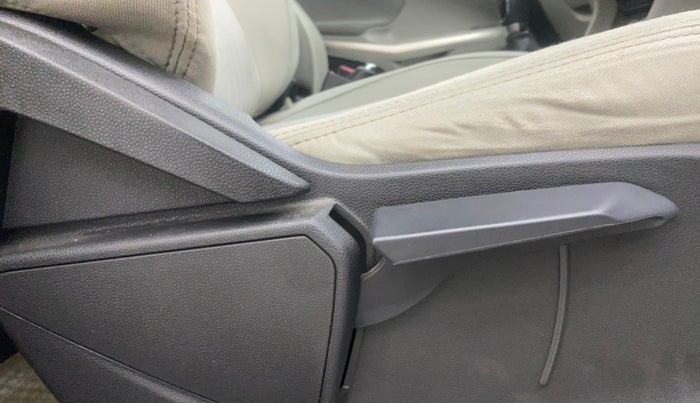 2016 Ford Ecosport TITANIUM 1.5L PETROL, Petrol, Manual, 1,07,587 km, Driver Side Adjustment Panel